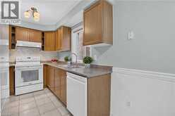 127 KNAPTON Drive | Newmarket Ontario | Slide Image Seventeen