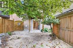 127 KNAPTON Drive | Newmarket Ontario | Slide Image Forty-six