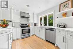 794 FALCON Boulevard | Burlington Ontario | Slide Image Thirteen