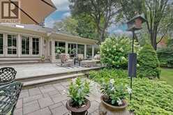 7 COLONIAL Crescent | Oakville Ontario | Slide Image Forty-four