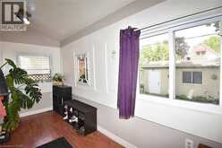 56 BARONS Avenue N | Hamilton Ontario | Slide Image Nineteen