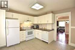56 BARONS Avenue N | Hamilton Ontario | Slide Image Four