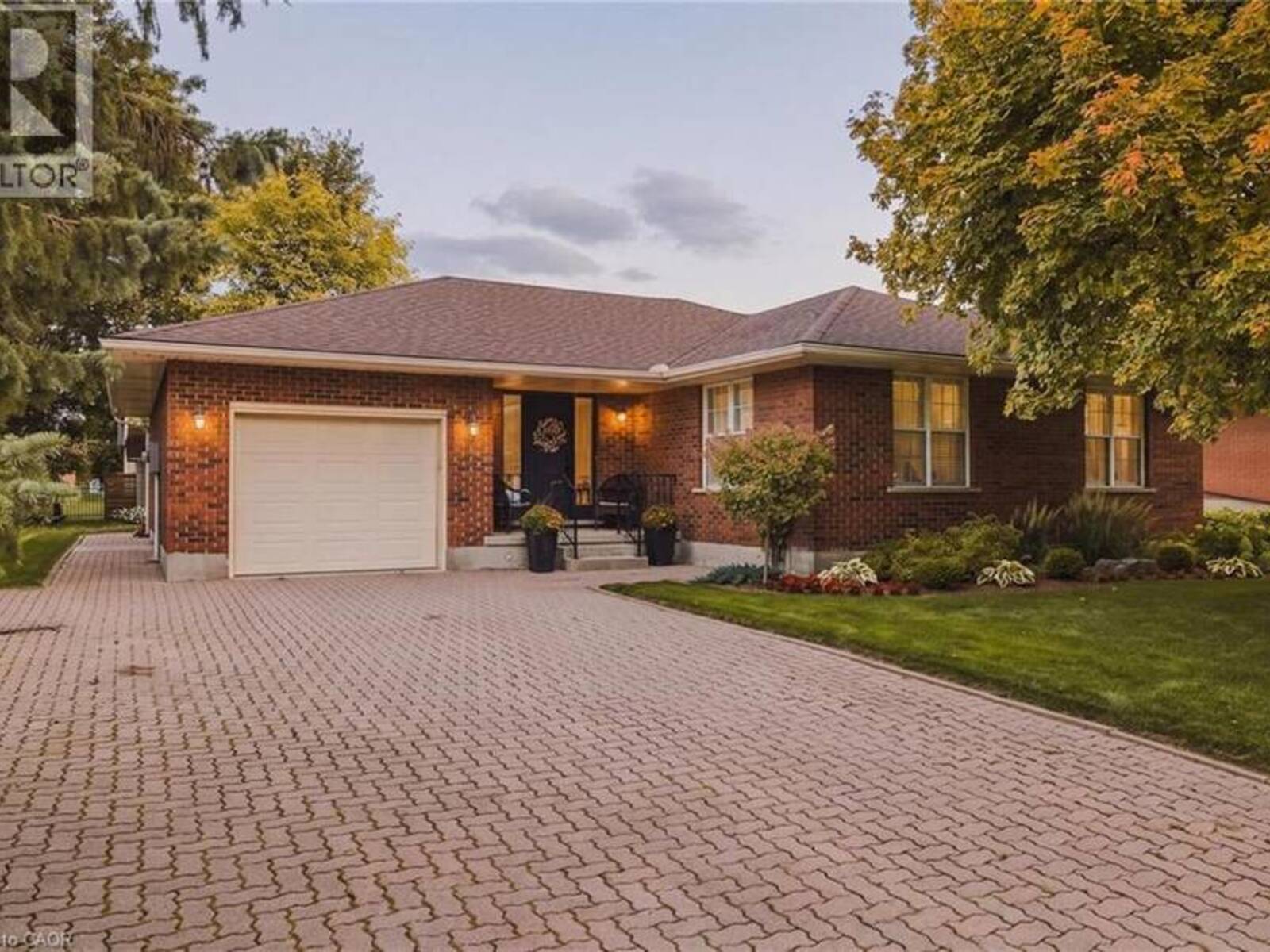 122 WATER Street, Woolwich, Ontario N0B 2N0