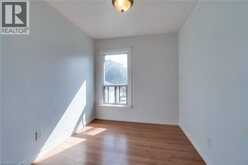 23 OAK Avenue | Hamilton Ontario | Slide Image Thirty-six