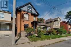 23 OAK Avenue | Hamilton Ontario | Slide Image Four