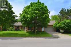 34 HOWARD Boulevard | Waterdown Ontario | Slide Image Four