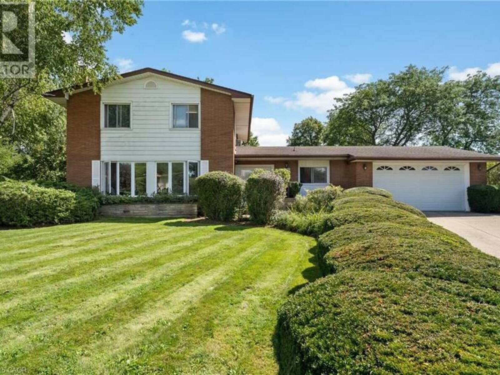 3546 ETON Crescent, Niagara Falls, Ontario L2J 3B5