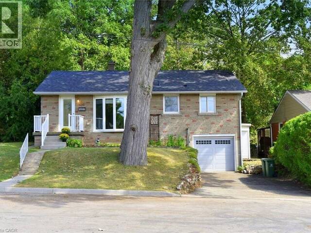 24 DELSEY Street Dundas Ontario, L9H 1S1 - 3 Bedrooms Home For Sale