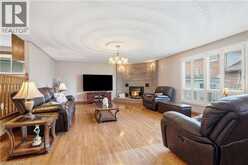 7 VINEHILL Drive | Hamilton Ontario | Slide Image Twelve