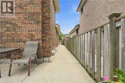 7 VINEHILL Drive | Hamilton Ontario | Slide Image Forty-seven