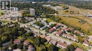 316 BLUEVALE Street N Unit# D | Waterloo Ontario | Slide Image Thirty-nine