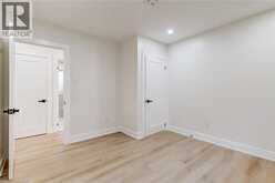 63 HARDALE Crescent | Hamilton Ontario | Slide Image Sixteen