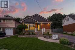 63 HARDALE Crescent | Hamilton Ontario | Slide Image Three