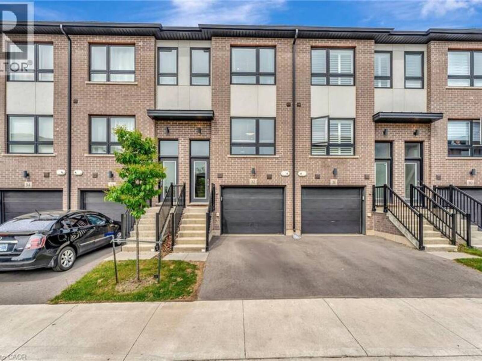 720 GREY Street Unit# 32, Brantford, Ontario N3S 0K2