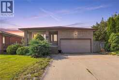 2 HEARTHSIDE Crescent | Hamilton Ontario | Slide Image One