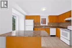 3050 ROTARY Way Unit# 28 | Burlington Ontario | Slide Image Nineteen