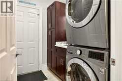 667 SANDCHERRY Drive | Burlington Ontario | Slide Image Nineteen