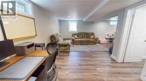 18 LARKSPUR Lane | Paris Ontario | Slide Image Fifteen
