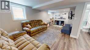18 LARKSPUR Lane | Paris Ontario | Slide Image Sixteen