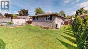 18 LARKSPUR Lane | Paris Ontario | Slide Image Twenty