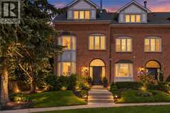 73 WINDHAVEN Place | Oakville Ontario | Slide Image Four