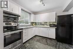 255 NORTHLAKE Drive Unit# 4 | Waterloo Ontario | Slide Image Nine