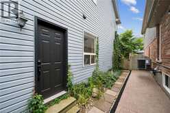 39 CLYTHE CREEK Drive | Guelph Ontario | Slide Image Thirty-nine