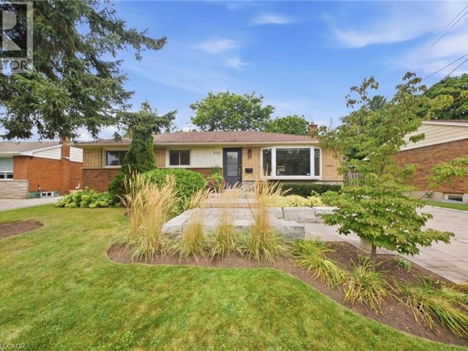 505 ENFIELD Road, Burlington, Ontario L7T 2X5