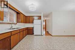 137 PICTON Street E | Hamilton Ontario | Slide Image Three
