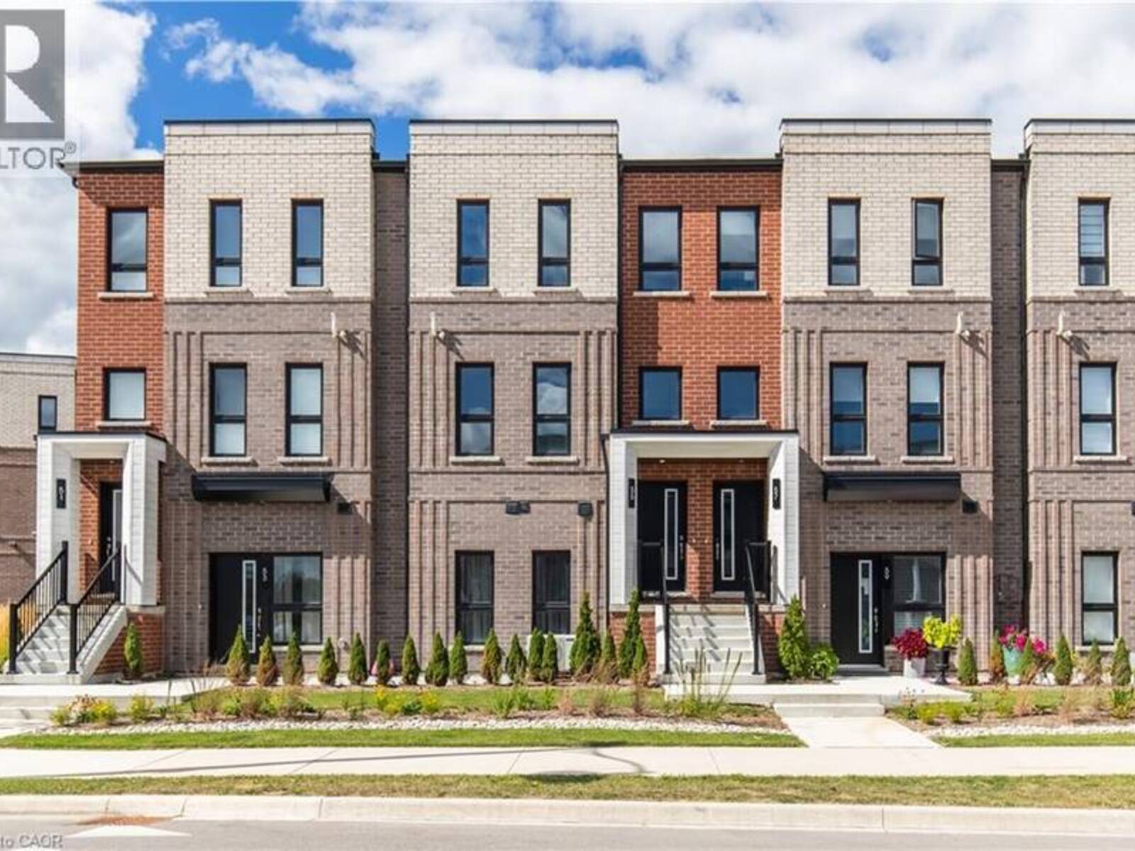 55 GREAT FALLS Boulevard, Waterdown, Ontario L8B 2A9