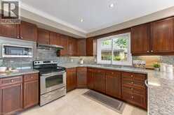 546 SANDBROOKE Court | Waterloo Ontario | Slide Image Nineteen