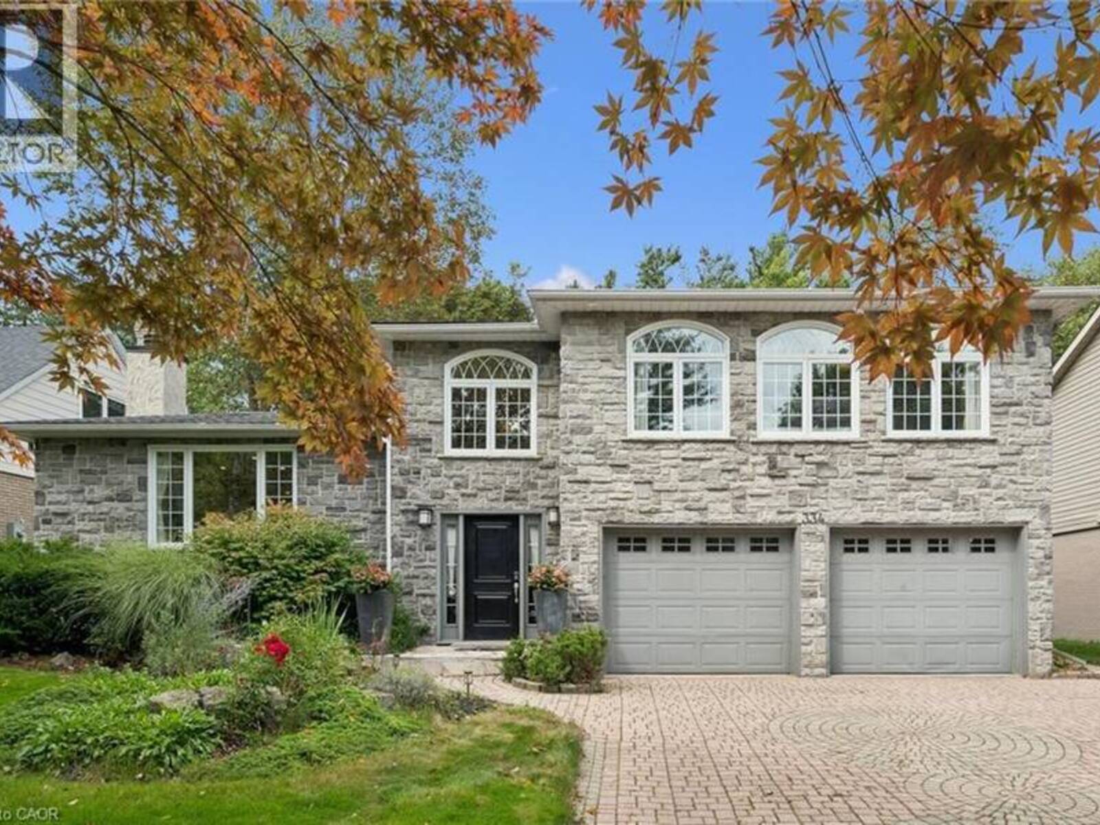 334 COLERIDGE Drive, Waterloo, Ontario N2L 2V6
