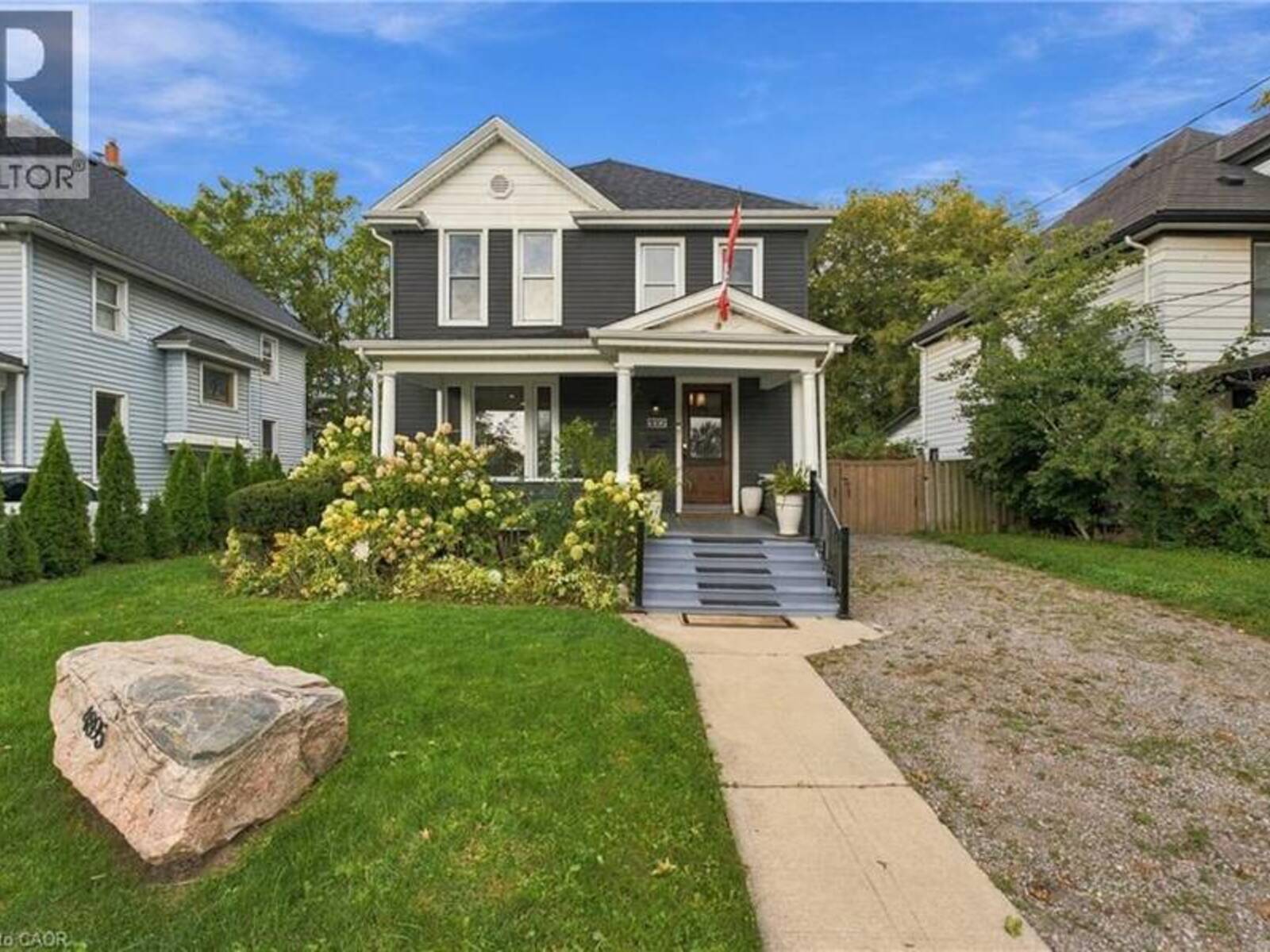 4895 CRYSLER Avenue, Niagara Falls, Ontario L2E 3W5