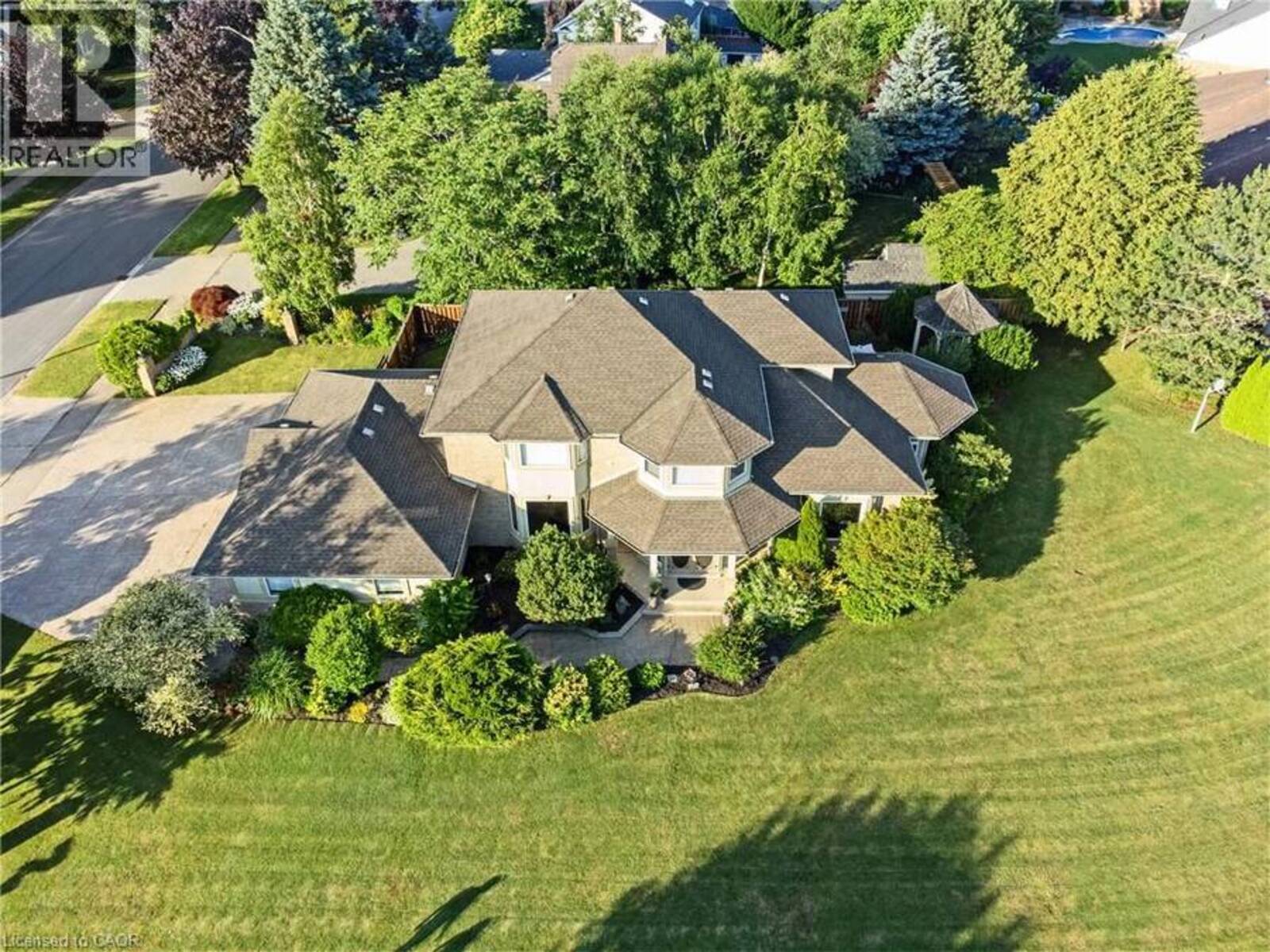 7775 ST. AUGUSTINE Crescent, Niagara Falls, Ontario L2H 2X3