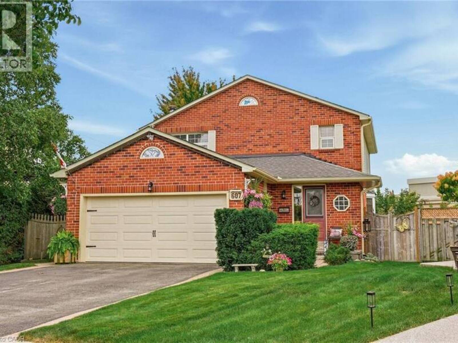 607 CLOVER PARK Crescent, Milton, Ontario L9T 4T7
