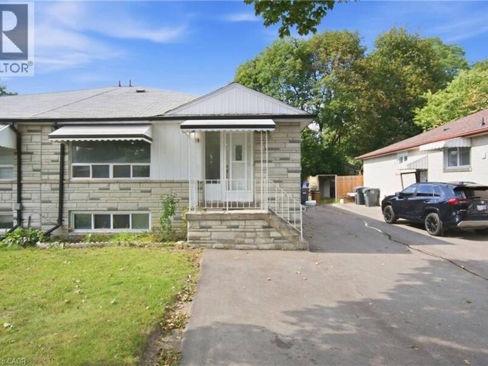 14 AVONDALE Boulevard, Brampton, Ontario L6T 1H3