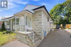 14 AVONDALE Boulevard | Brampton Ontario | Slide Image Three