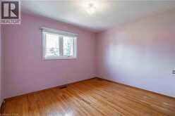 215 ROSEDALE Avenue | Hamilton Ontario | Slide Image Seventeen