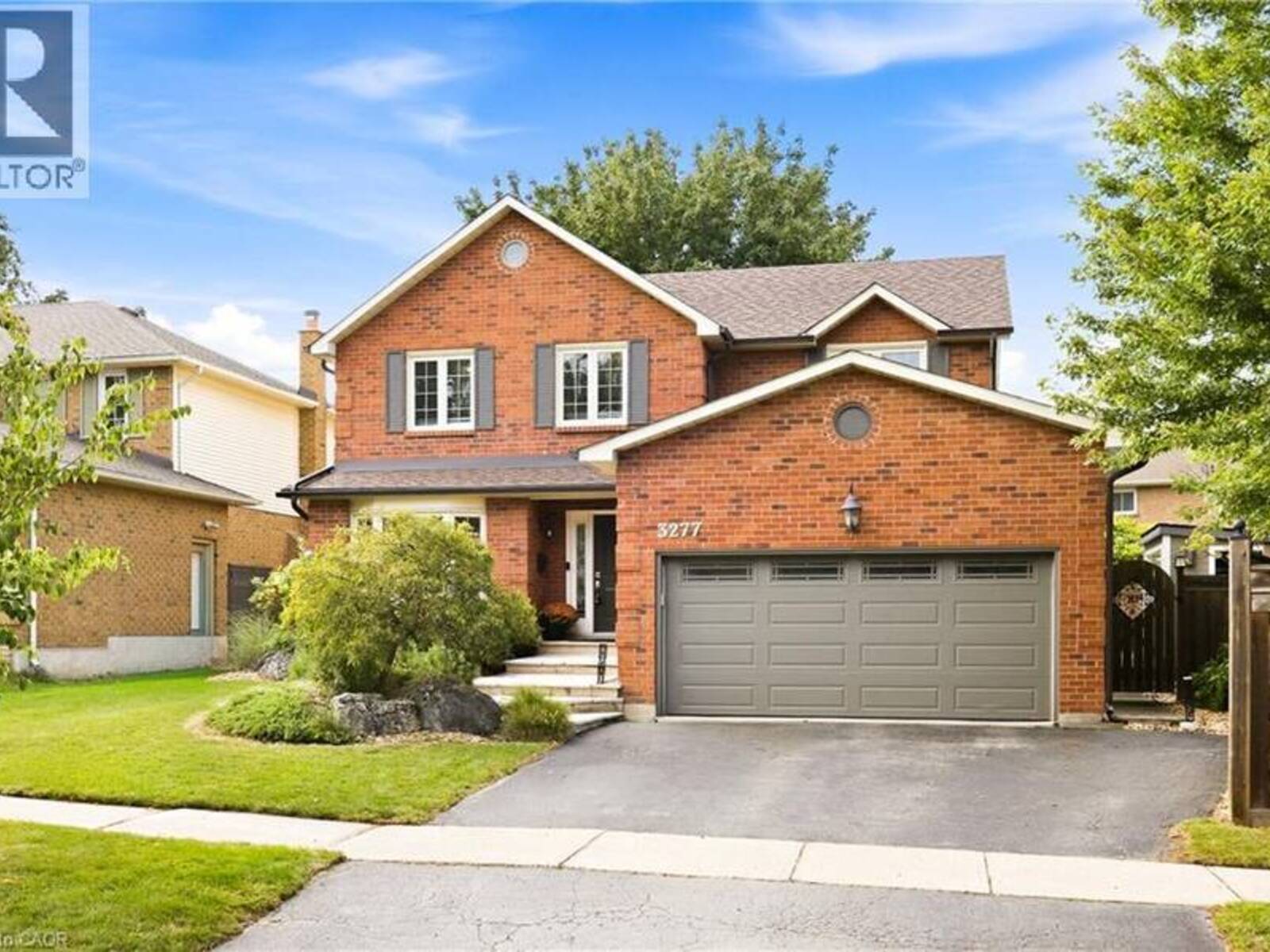 3277 WOODSIDE Avenue, Burlington, Ontario L7M 2R9