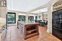 324 OAKRIDGE Court | Oakville Ontario | Slide Image Thirteen