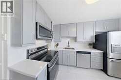 700 DYNES Road Unit# 909 | Burlington Ontario | Slide Image Eleven
