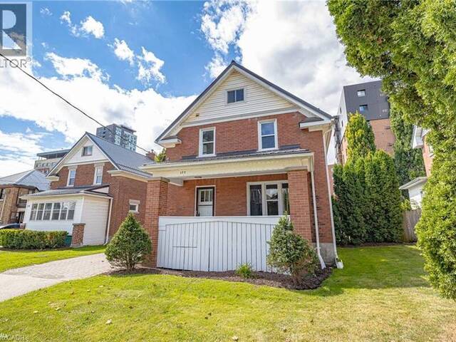 177 REGINA Street N Waterloo Ontario, N2J 3B4 - Property For Sale