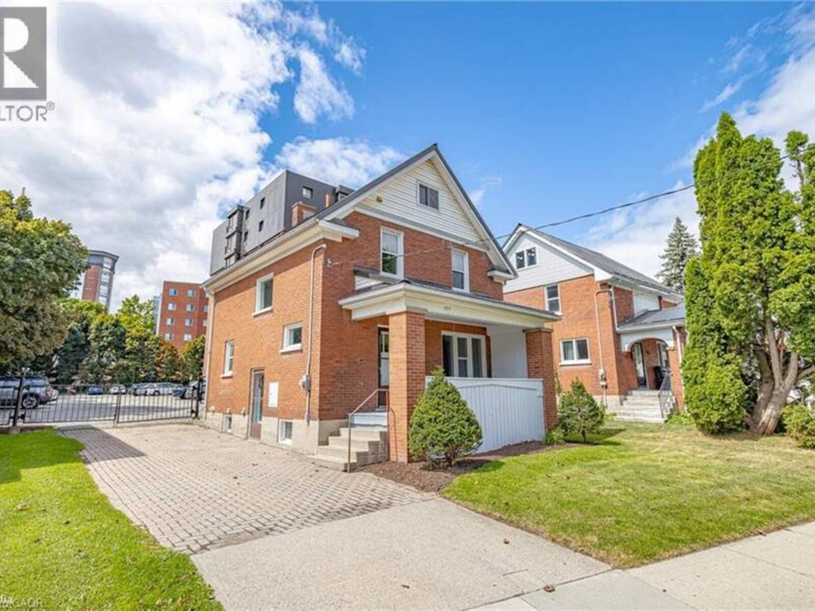 175 REGINA Street N, Waterloo, Ontario N2J 3B4