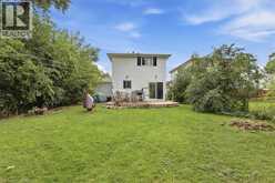 18 FOREST GLEN Court | Kitchener Ontario | Slide Image Thirty-three