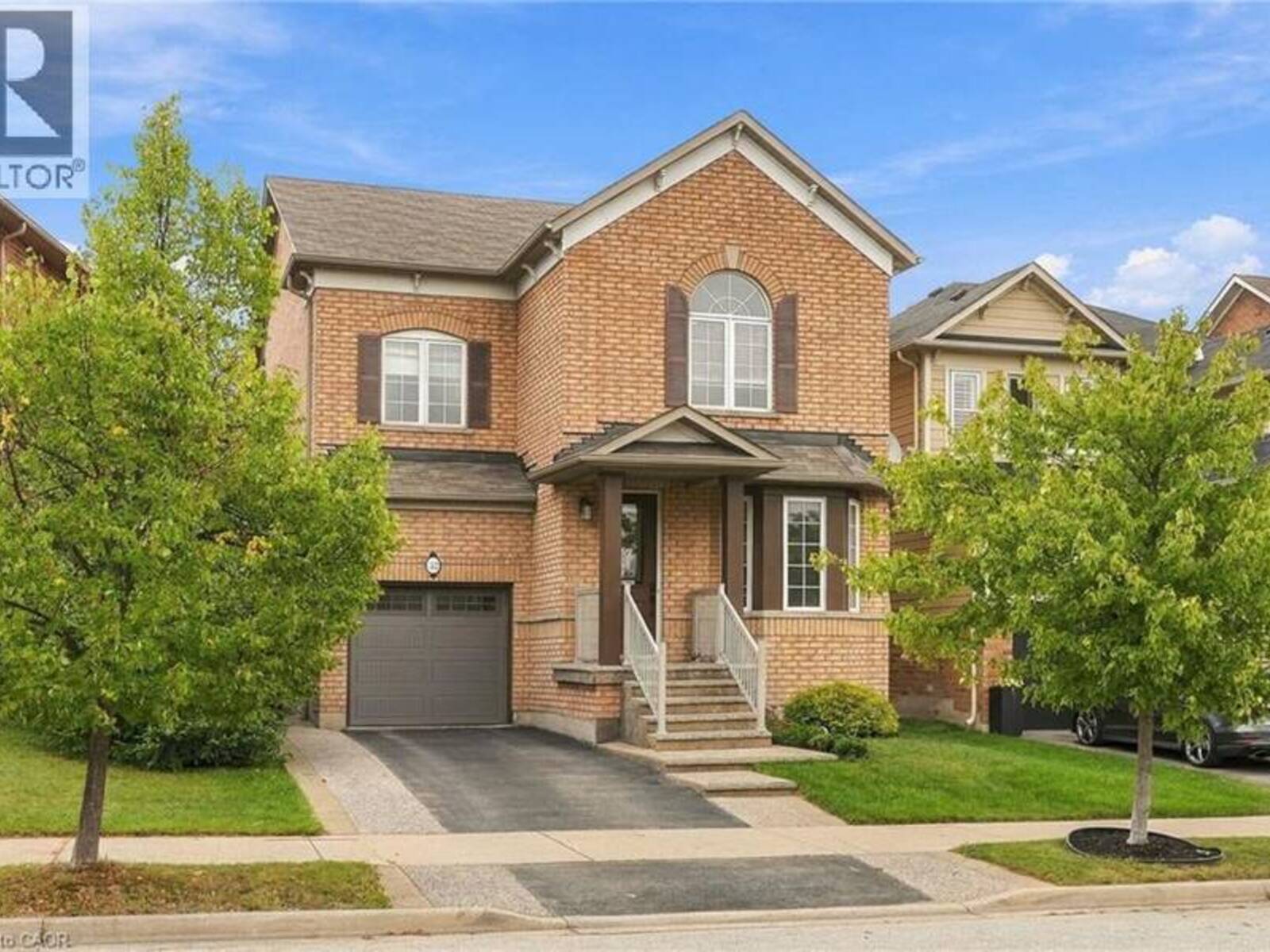 32 WIMBERLY Avenue, Waterdown, Ontario L8B 0R9