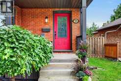 25 BOOK Road | Grimsby Ontario | Slide Image Five