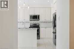 35 ROYAL COACHMAN Way | Hamilton Ontario | Slide Image Eight