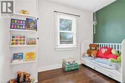 470 COCHRANE Road | Hamilton Ontario | Slide Image Nine