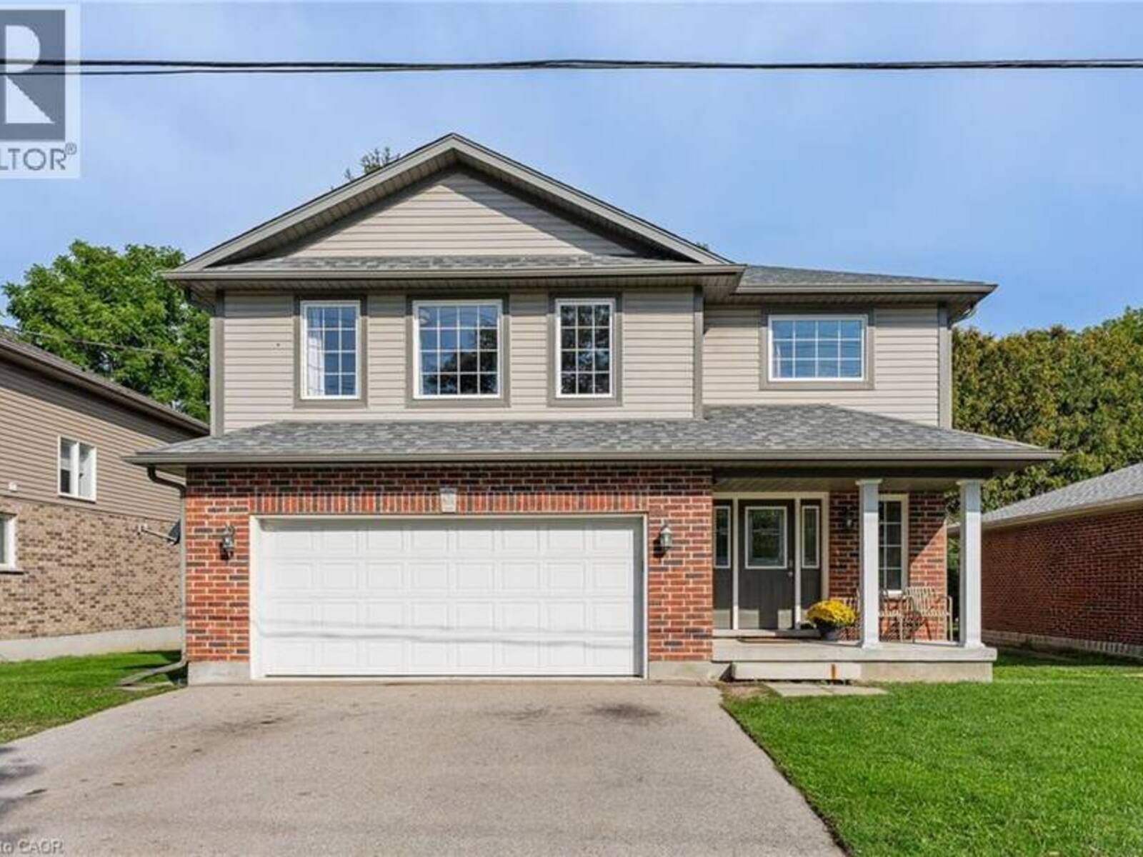 67A RAYMOND Street, Guelph, Ontario N1H 3S4