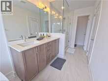 2273 TURNBERRY Road Unit# 66 | Burlington Ontario | Slide Image Thirty